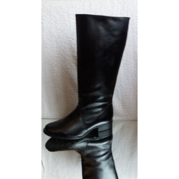 Skórzane oficerki z szeroką cholewką 42 cm